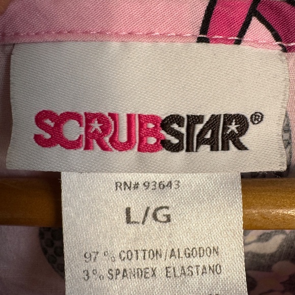 Scrubstar‎ Women's Short Sleeve V-Neck Scrub Top Pink Ribbon and Hearts Large - Picture 3 of 11